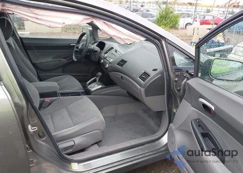 2008 Honda Civic Lx z USA, uszkodzony, nr VIN 2HGFA16578H307187